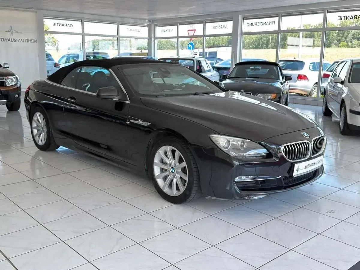Gebraucht BMW 640 Cabriolet 313 PS (230 kW) 2014 Saphirschwarz Cabrio