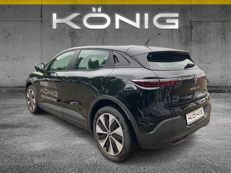 Gebraucht Renault Megane E-Tech Evolution 55 kW (75 PS) 2023 Schwarz Limousine