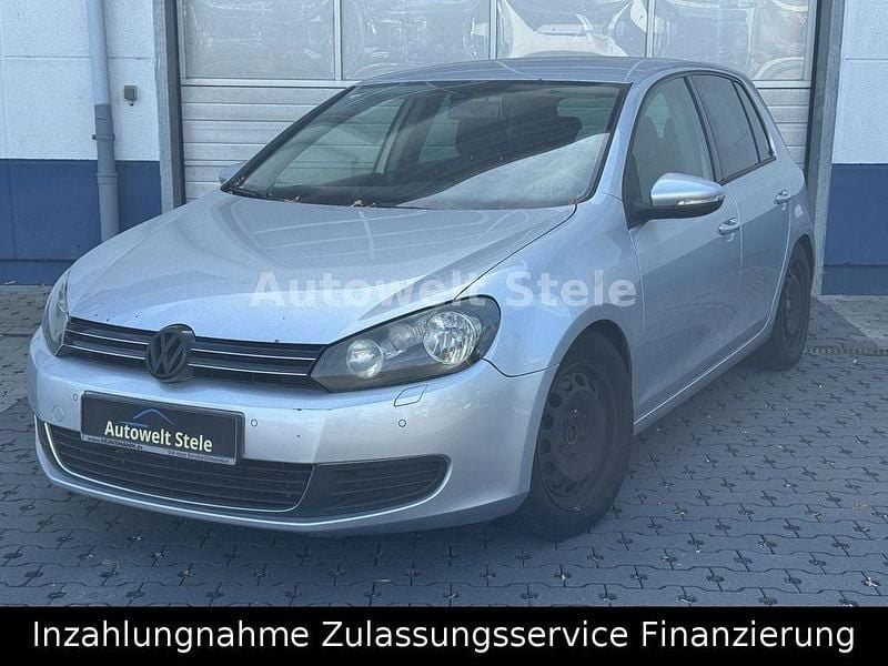 Silber Gebraucht 2010 VW Golf VI Comfortline Limousine | 2.400 € (Superpreis) - Bild 1/4