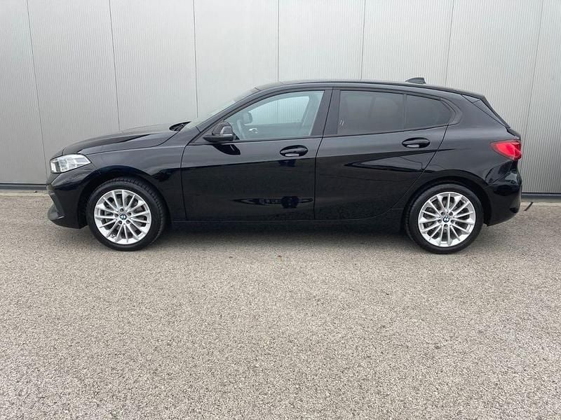 Gebraucht BMW 116 109 PS (80 kW) 2021 Schwarz Kleinwagen