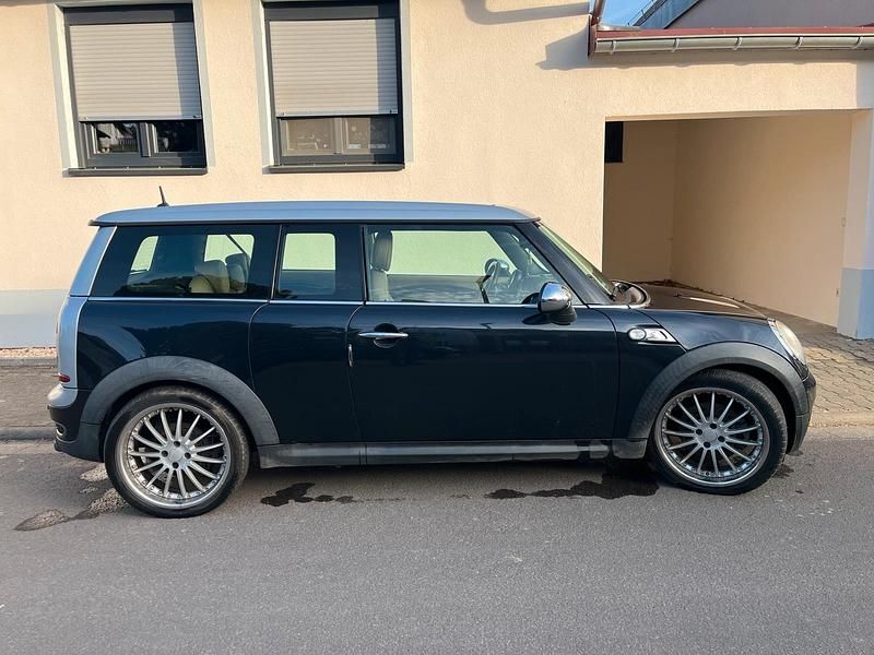 Usata Mini Cooper 175 CV (128 kW) 2008 Nero Utilitaria