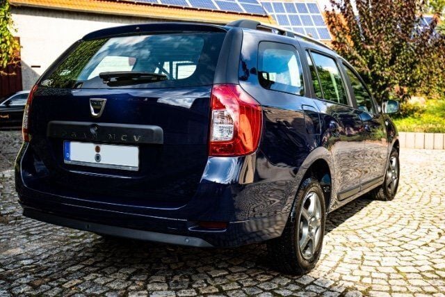Gebraucht Dacia Logan MCV Lauréate 90 PS (66 kW) 2017 Blau Kombi