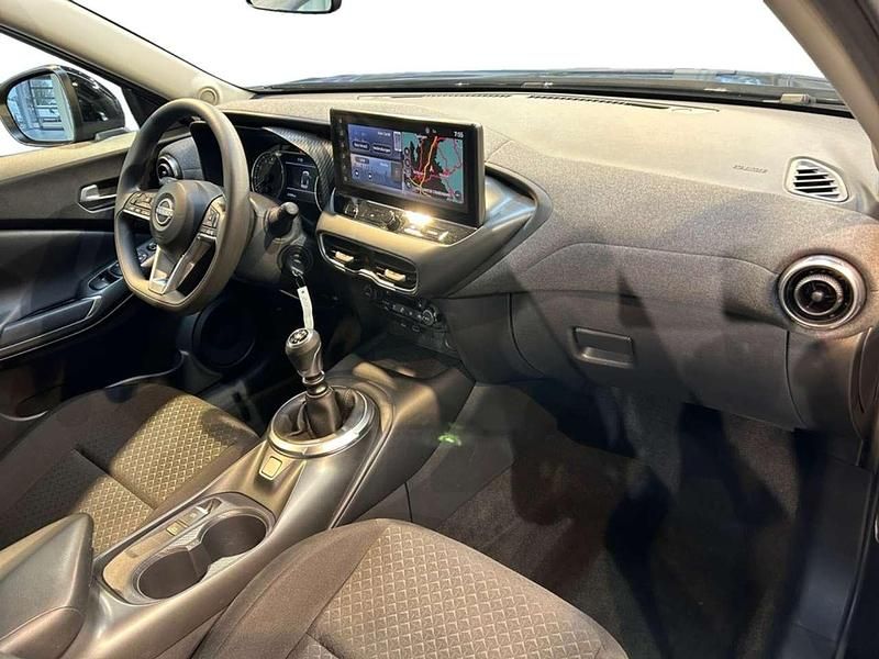 Gebraucht Nissan Juke Acenta 114 PS (83 kW) 2024 Pearl black SUV