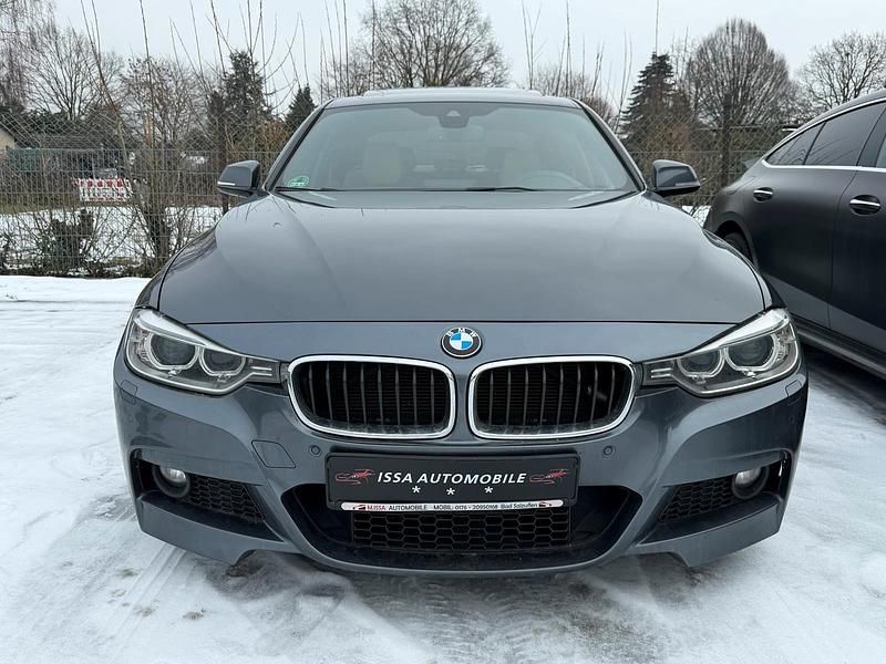 Gebraucht BMW 320 Sport Line 184 PS (135 kW) 2015 Grau Limousine