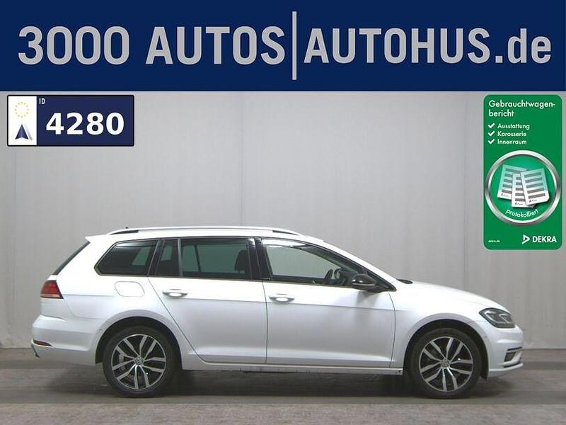 Weiss Gebraucht 2020 VW Golf VIII | 14.280 € (Superpreis) - Bild 1/4
