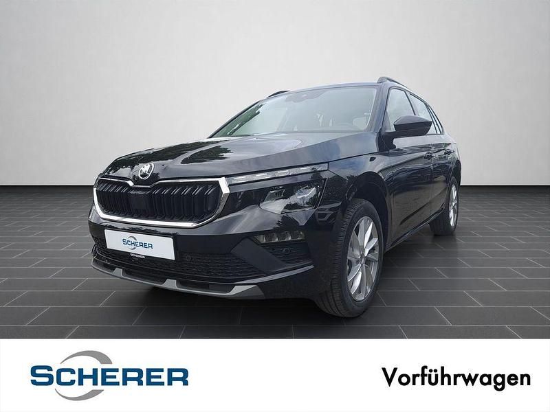 Schwarz Gebraucht 2025 Skoda Kamiq Selection SUV | 27.990 € (Teuer) - Bild 1/4