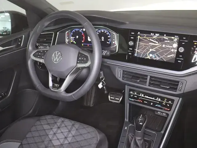 Gebraucht VW Taigo R-line 150 PS (110 kW) 2025 SUV