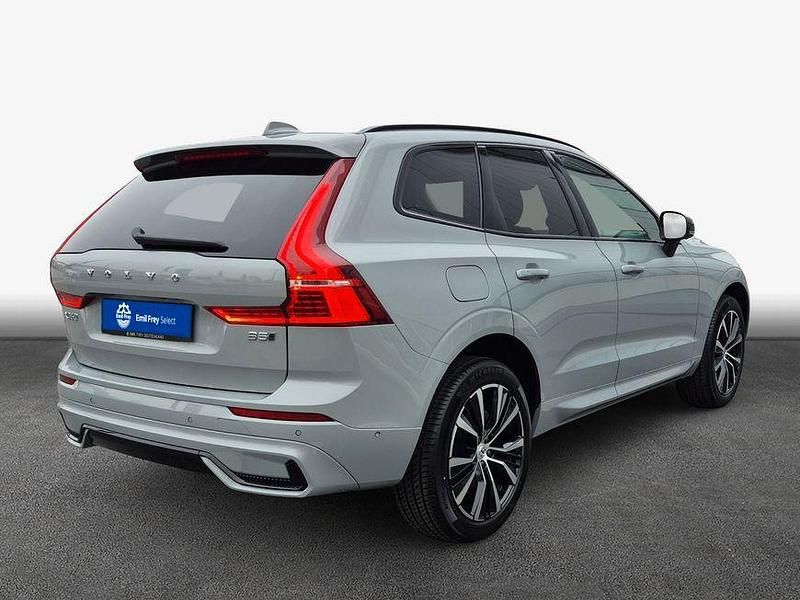 Gebraucht Volvo XC60 Plus 250 PS (183 kW) 2025 Grau SUV