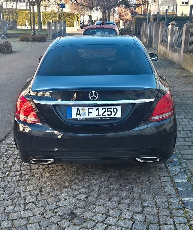 Gebraucht Mercedes C200 184 PS (135 kW) 2016 Schwarz Limousine