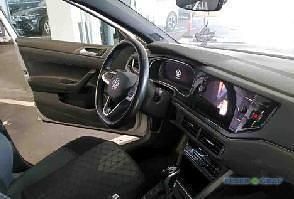 Gebraucht VW Taigo R-line 150 PS (110 kW) 2022 Reflexsilber SUV