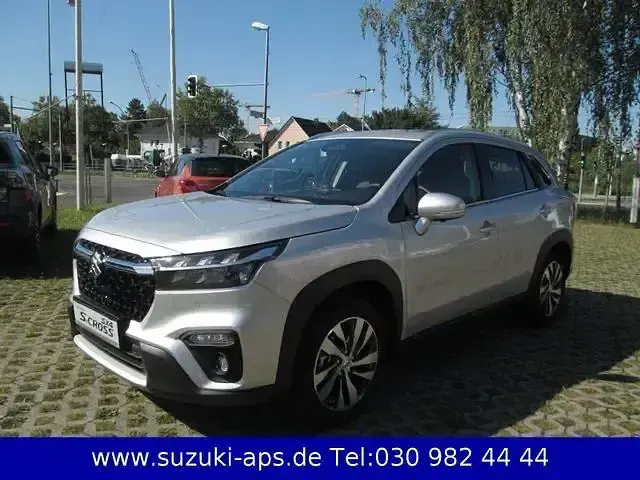 Gebraucht Suzuki SX4 S-Cross GLX 102 PS (75 kW) 2025 Silber SUV