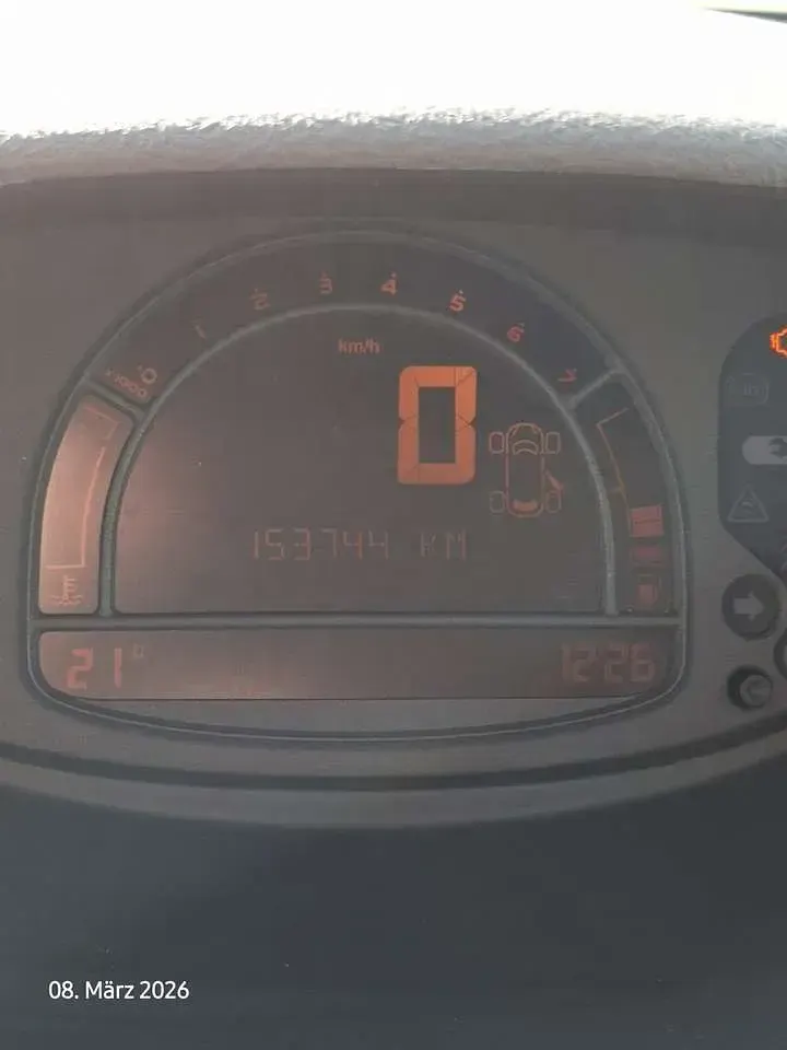 Gebraucht Renault Modus Dynamique 101 PS (74 kW) 2010 Van / Kleinbus