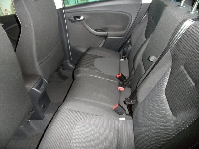 Gebraucht Seat Altea Sport 160 PS (117 kW) 2011 Grau Van / Kleinbus