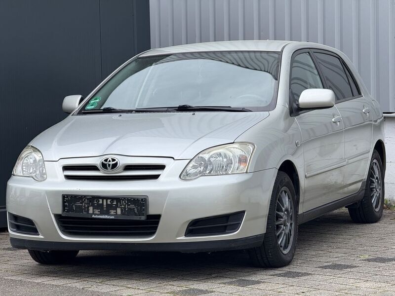 Silber Gebraucht 2005 Toyota Corolla Sol Limousine | 2.980 € (Guter Preis) - Bild 1/4