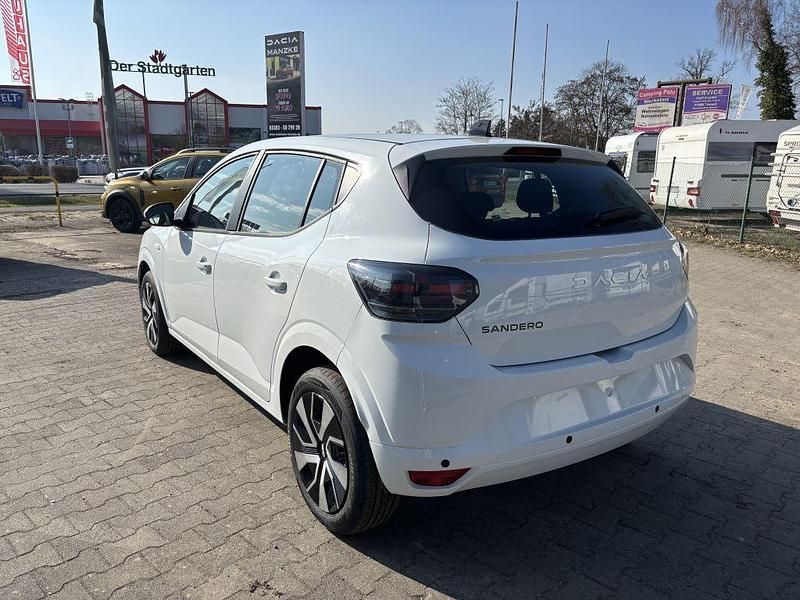 Neu Dacia Sandero Expression 122 PS (89 kW) 2026 Weiß Limousine