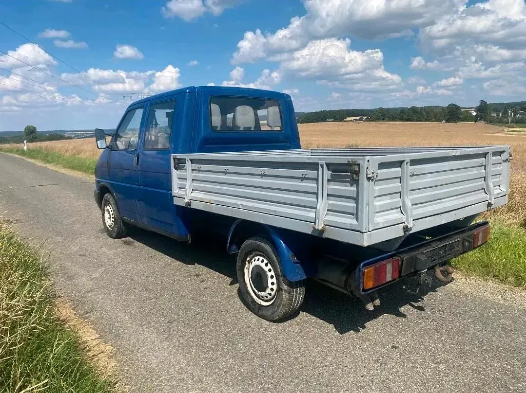 Gebraucht VW T4 68 PS (50 kW) 1998 Blau Van