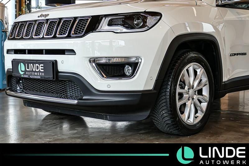 Gebraucht Jeep Compass Limited 150 PS (110 kW) 2020 Weiß SUV