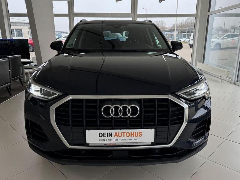 Gebraucht Audi Q3 Ambiente 150 PS (110 kW) 2019 Blau SUV