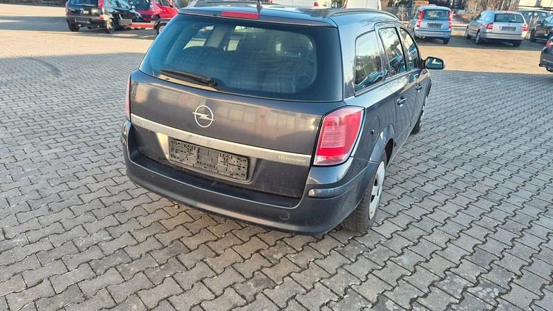 Gebraucht Opel Astra Edition 105 PS (77 kW) 2006 Blau Kombi