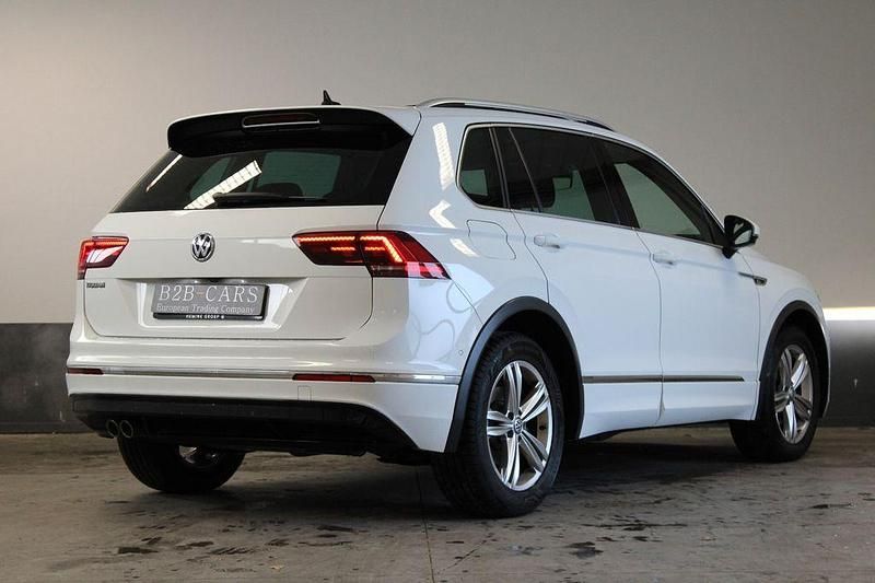 Gebraucht VW Tiguan R-line 150 PS (110 kW) 2020 Weiß SUV