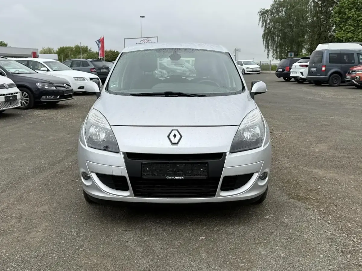 Gebraucht Renault Scénic III Expression 106 PS (77 kW) 2010 Grau Van / Kleinbus