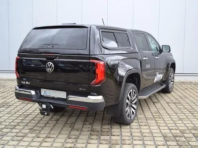 Gebraucht VW Amarok Aventura 241 PS (177 kW) 2023 Midnight black metallic (metallic) Pickup