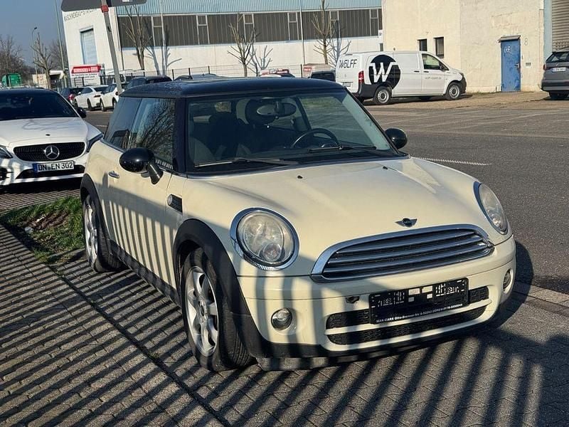Gebraucht Mini Cooper D 109 PS (80 kW) 2009 Weiß Kleinwagen