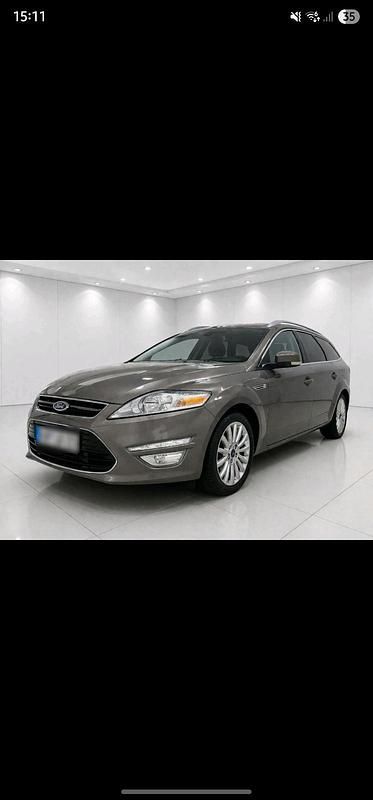 Gebraucht Ford Mondeo 140 PS (102 kW) 2013 Braun Kombi
