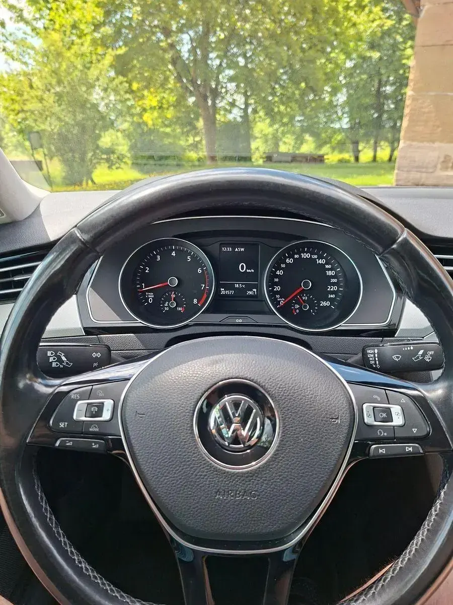 Gebraucht VW Passat Comfortline 150 PS (110 kW) 2015 Schwarz Limousine