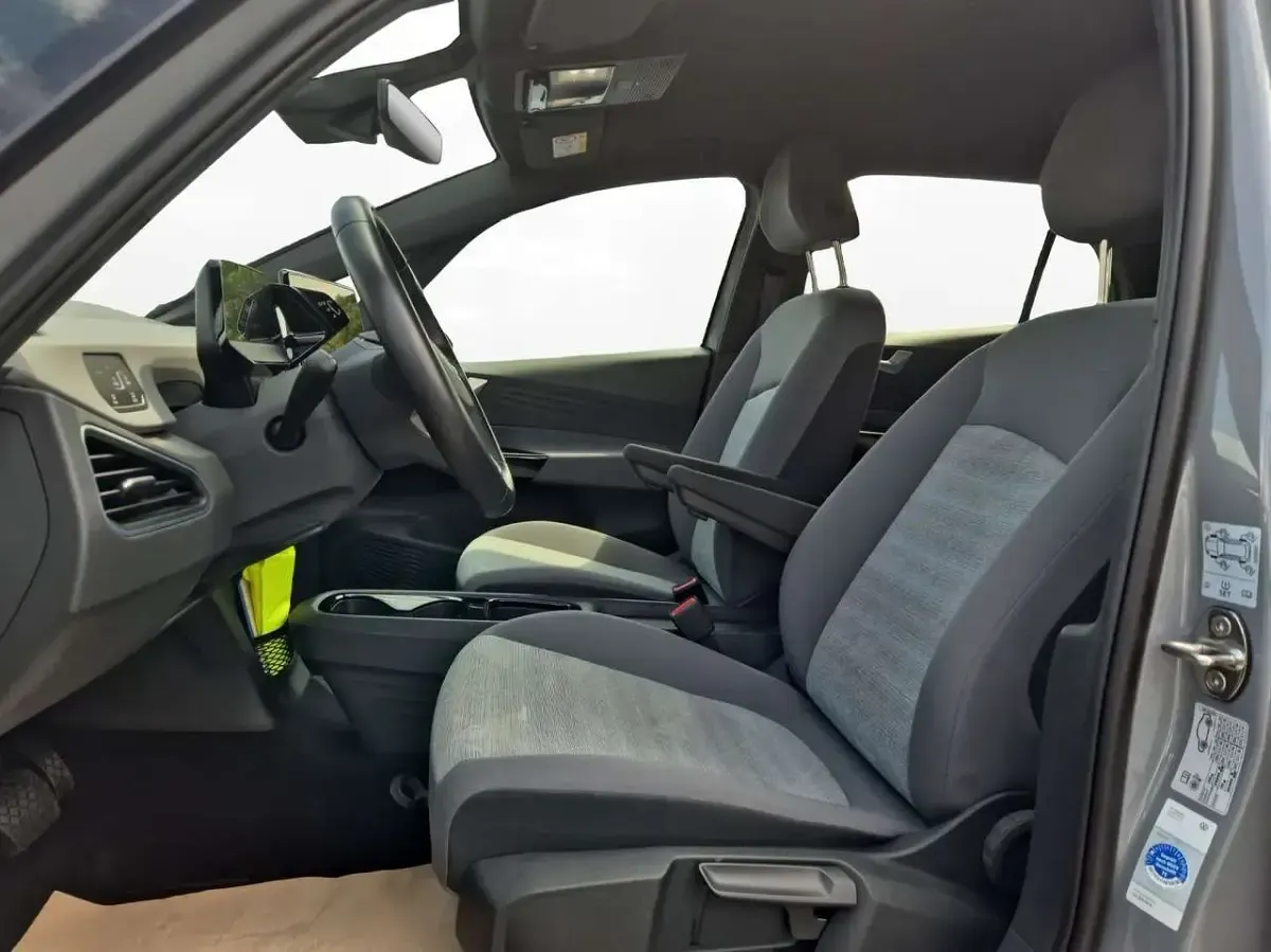 Gebraucht VW ID.3 Pro Performance 150 kW (204 PS) 2023 Mondsteingrau Kleinwagen