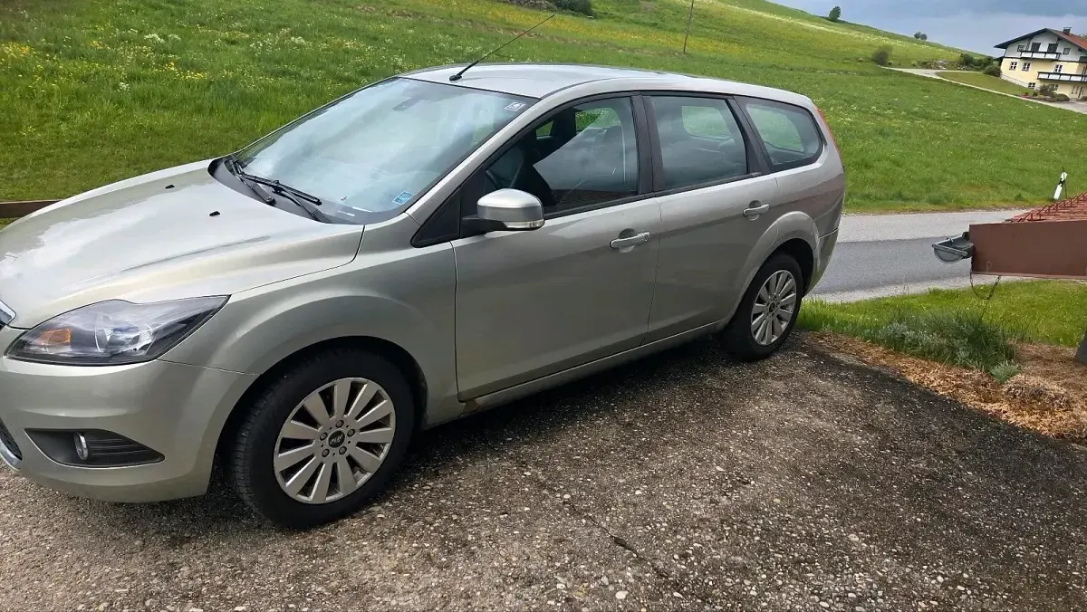 Używany Ford Focus 125 KM (91 kW) 2008 Zielony Kombi