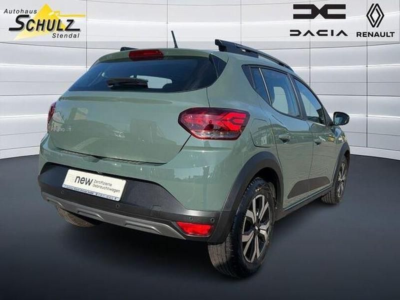 Gebraucht Dacia Sandero Expression 110 PS (80 kW) 2023 Grau Limousine