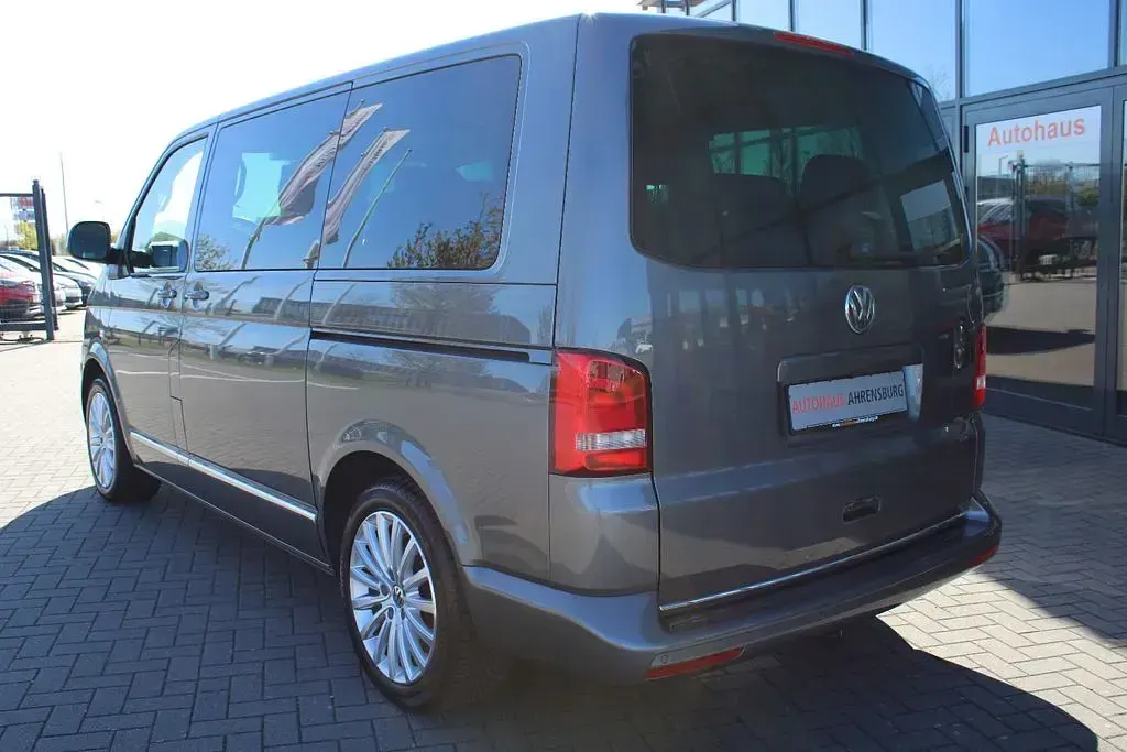 Usata VW T5 Highline 179 CV (131 kW) 2013 Grigio Furgone