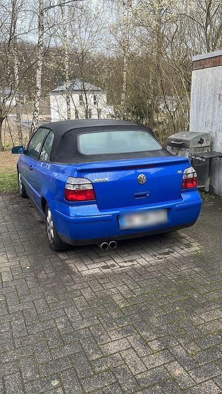 Gebraucht VW Golf Cabriolet 120 PS (88 kW) 1998 Blau Cabrio
