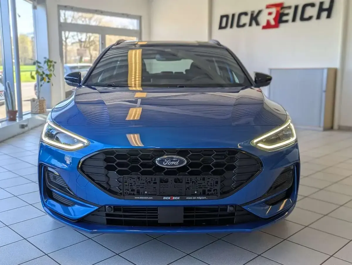 Gebraucht Ford Focus ST-Line X 155 PS (114 kW) 2025 Dynamicblau metallic Kombi
