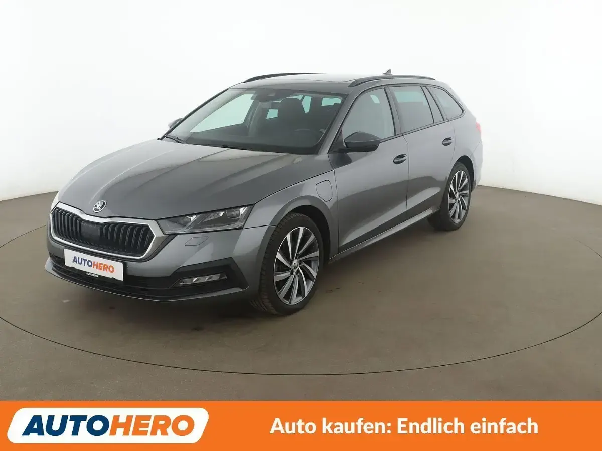 Gebraucht Skoda Octavia Clever 204 PS (150 kW) 2023 Kombi