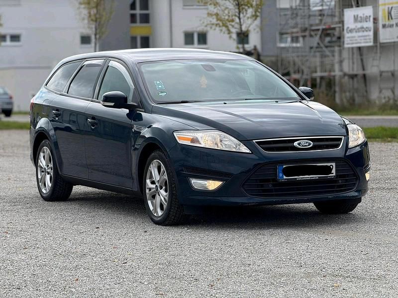 Blau Gebraucht 2014 Ford Mondeo Kombi | 3.650 € (Superpreis) - Bild 1/4