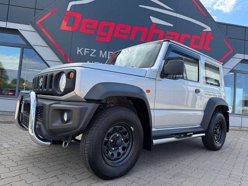 Silber Gebraucht 2021 Suzuki Jimny SUV | 28.790 € (Fairer Preis) - Bild 1/4