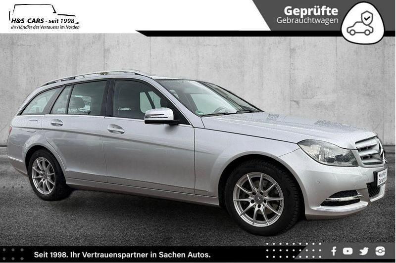 Gebraucht Mercedes C180 156 PS (114 kW) 2012 Silber Kombi