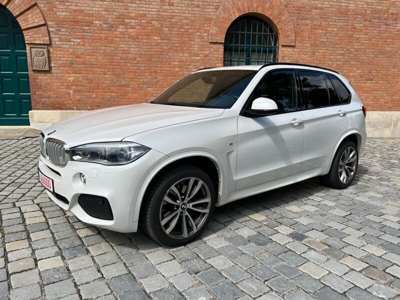 Mineralweiss metallic Gebraucht 2014 BMW X5 M Sport SUV | 23.999 € (Fairer Preis) - Bild 1/4