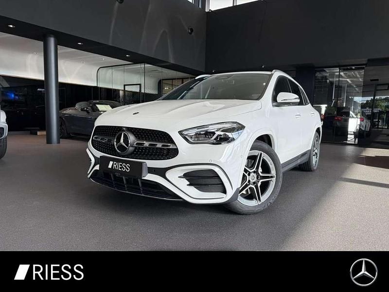 Unilack polarweiß Gebraucht 2025 Mercedes GLA220 AMG SUV | 48.800 € (Guter Preis) - Bild 1/4