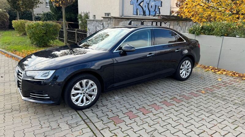 Andere außenfarben Gebraucht 2018 Audi A4 Sport Limousine | 21.500 € (Fairer Preis) - Bild 1/4