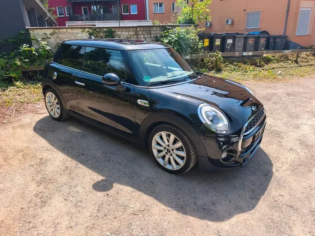 Gebraucht Mini Cooper S 192 PS (141 kW) 2018 Schwarz Kleinwagen