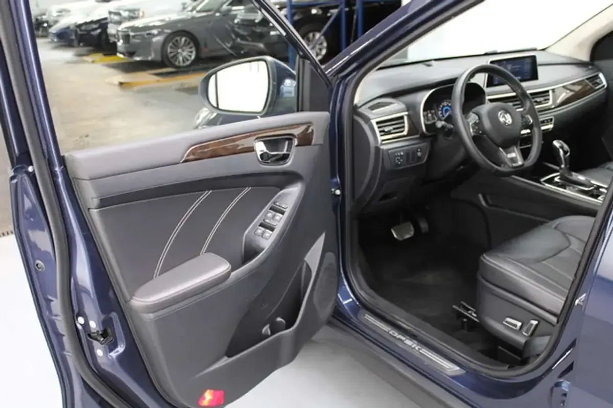 Gebraucht DFSK Fengon 145 PS (106 kW) 2019 Blau SUV
