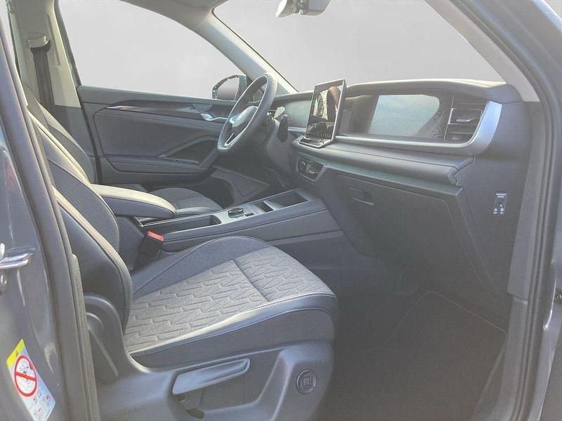 Gebraucht VW Tayron Life 193 PS (141 kW) 2025 Grau SUV