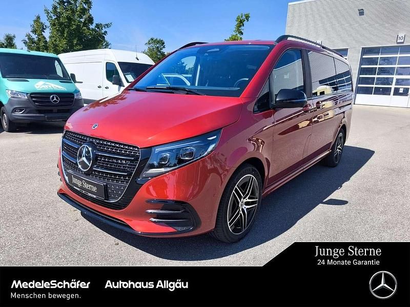 Hyazinthrot Gebraucht 2024 Mercedes V250 Avantgarde Van / Kleinbus | 76.850 € (Teuer) - Bild 1/4