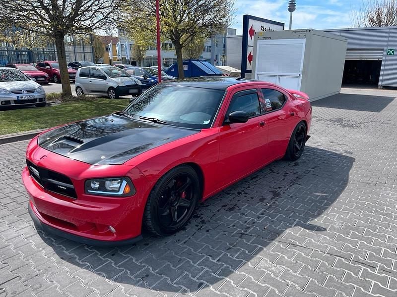 Second-hand Dodge Charger 431 CP (317 kW) 2009 Roșu Berlinǎ