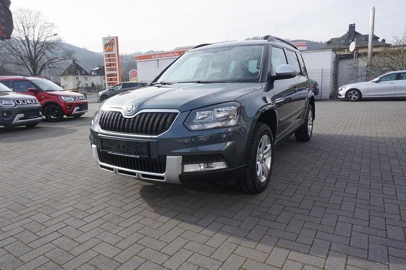Gebraucht Skoda Yeti Ambition 125 PS (91 kW) 2017 Quarzgrau SUV