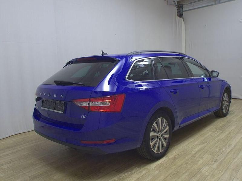 Gebraucht Skoda Superb Ambition 218 PS (160 kW) 2021 Blau Kombi