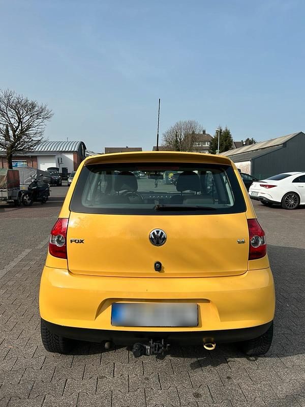 Second-hand VW Fox 2009 Galben Hatchback